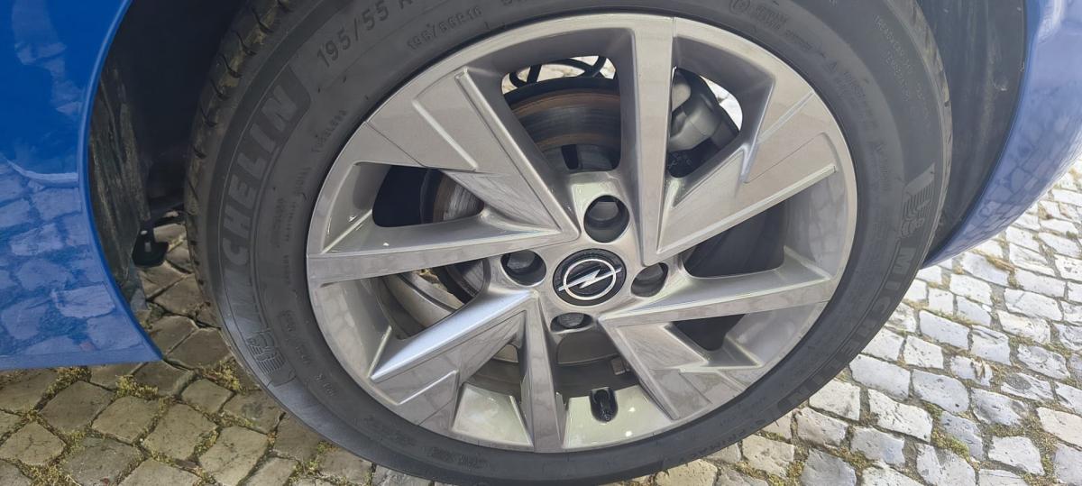 opel-corsa-2025-gasolina-1199cc