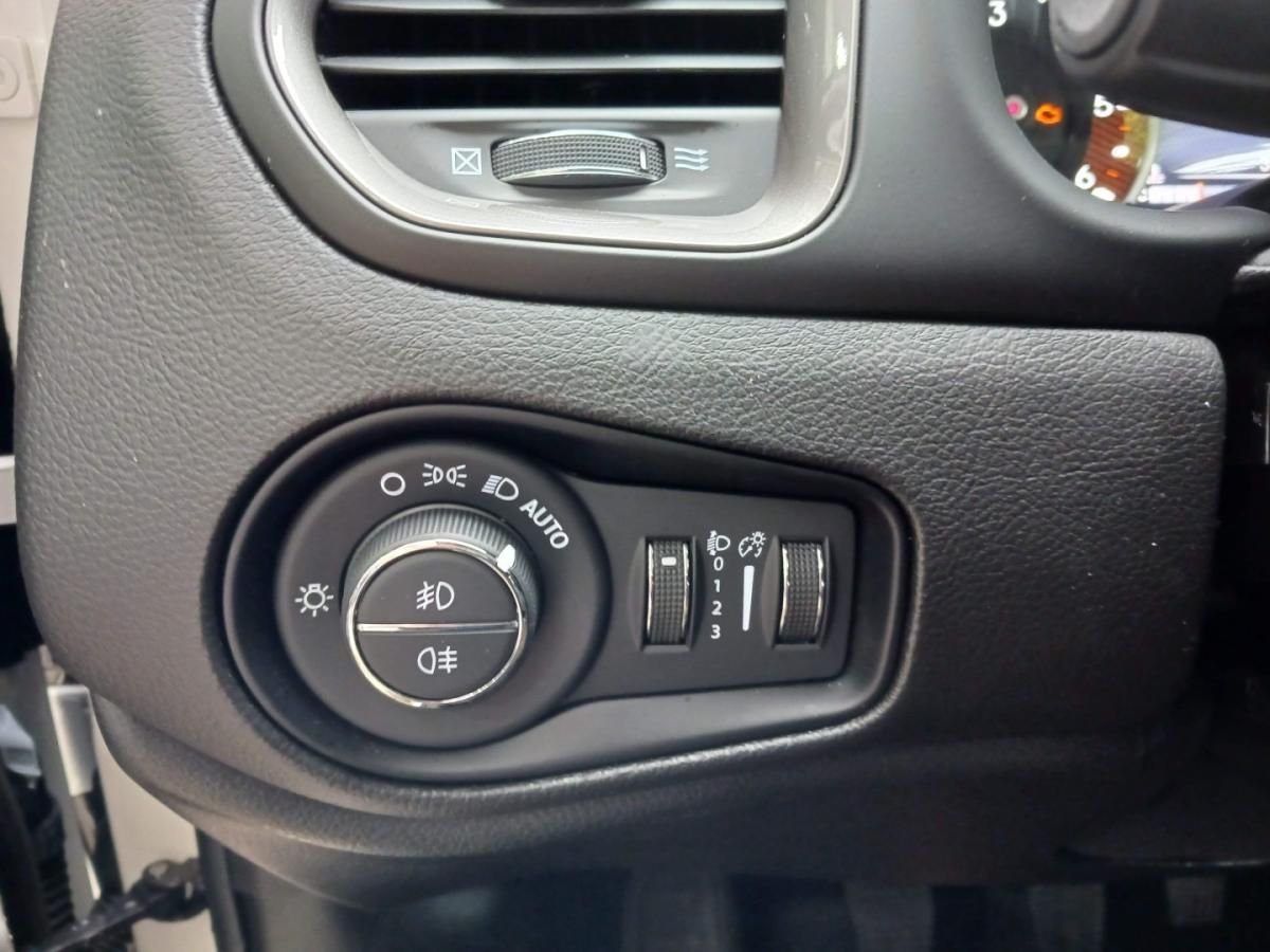 jeep-renegade-2022-diesel-1598cc
