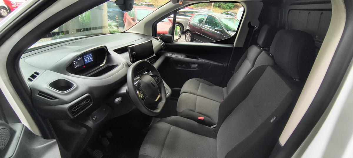 peugeot-partner-2024-diesel-1500cc