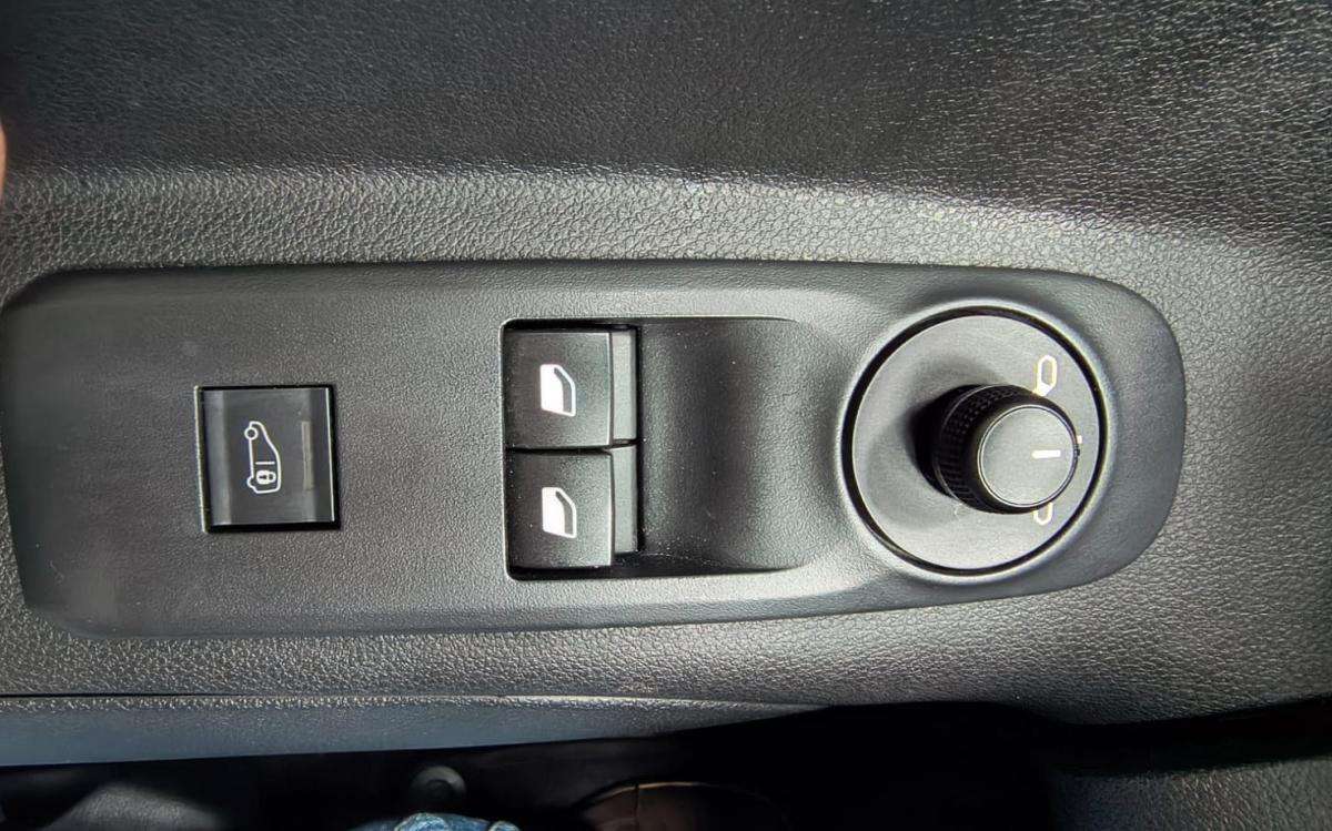 peugeot-partner-2024-diesel-1500cc