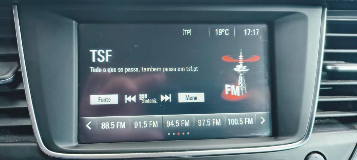 opel-crossland-2023-gasolina-1199cc