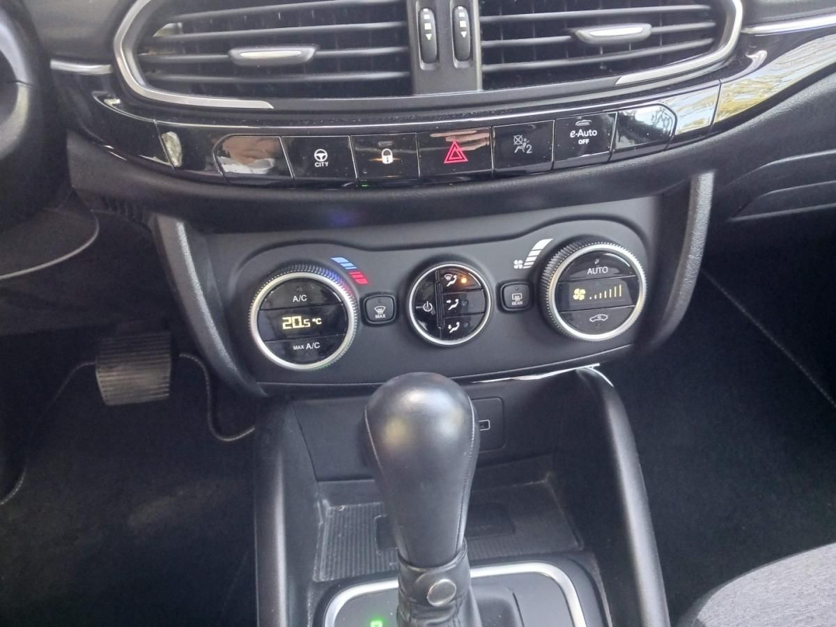 fiat-tipo-station-wagon-2022-gasolina-1469cc