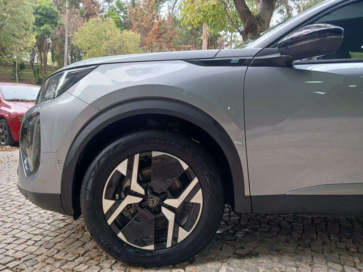 peugeot-e-2008-2024-eletrico-0cc