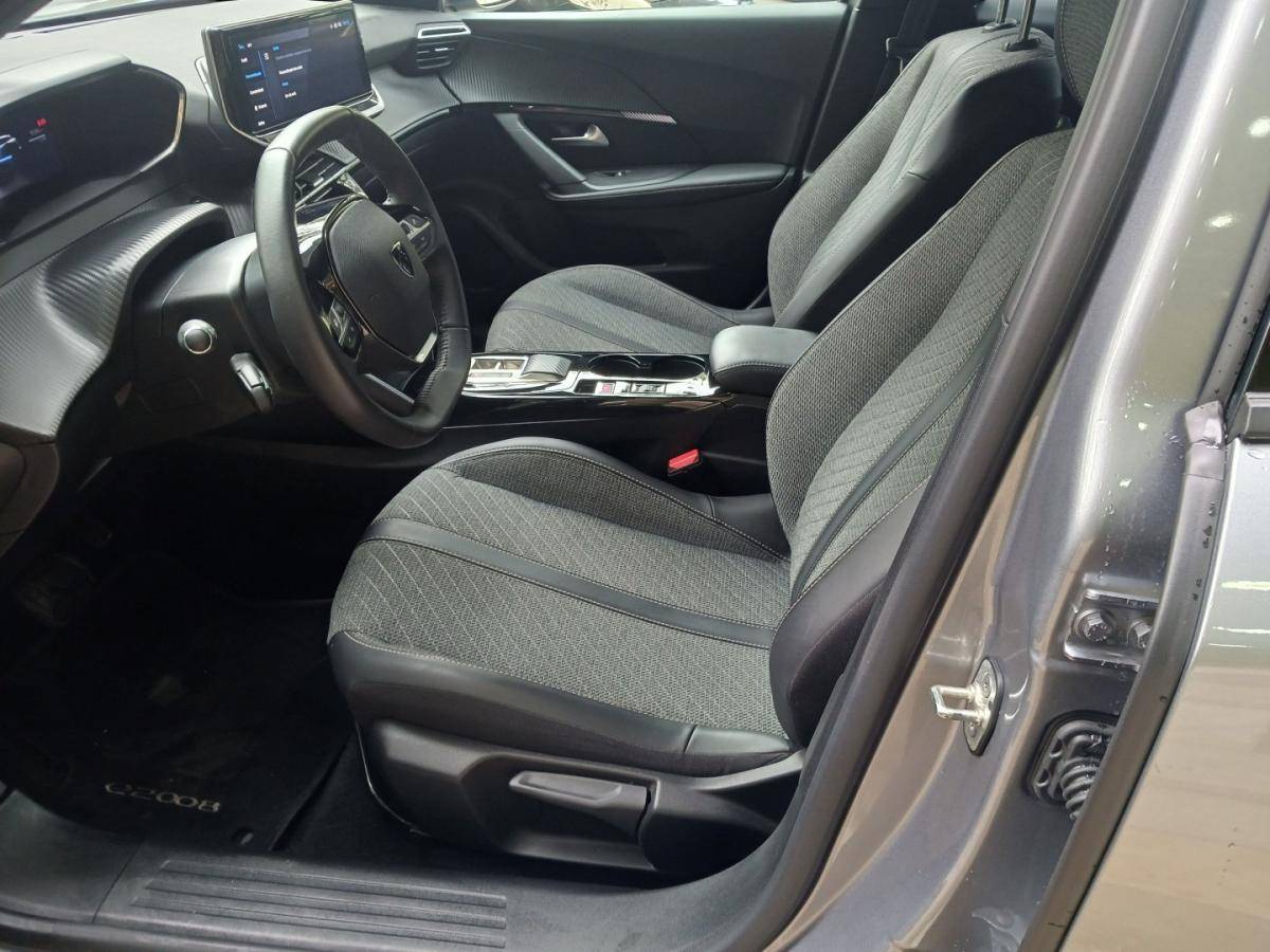 peugeot-e-2008-2024-eletrico-0cc