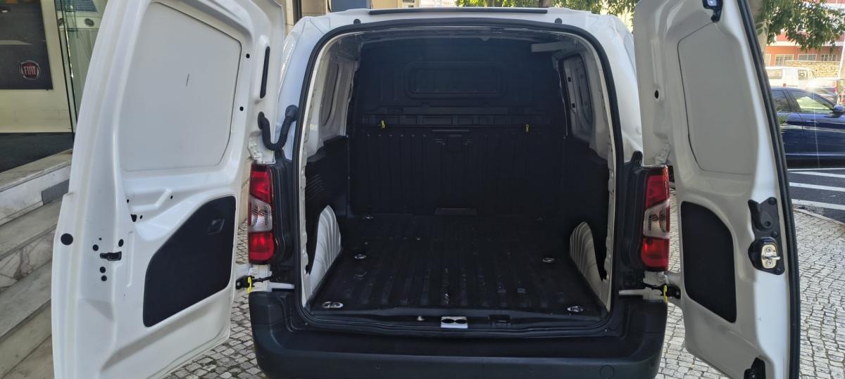citroen-berlingo-2024-diesel-1500cc