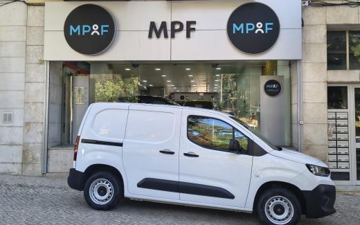 citroen-berlingo-2024-diesel-1500cc