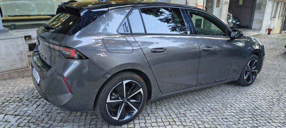 opel-astra-2024-gasolina-1199cc