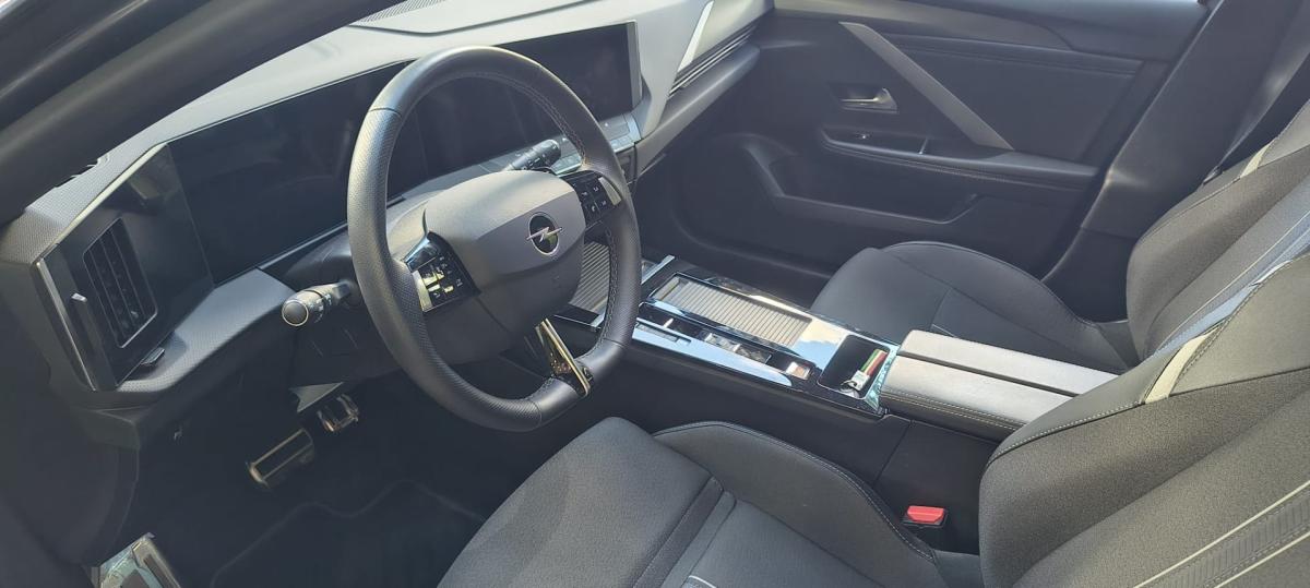 opel-astra-2024-gasolina-1199cc