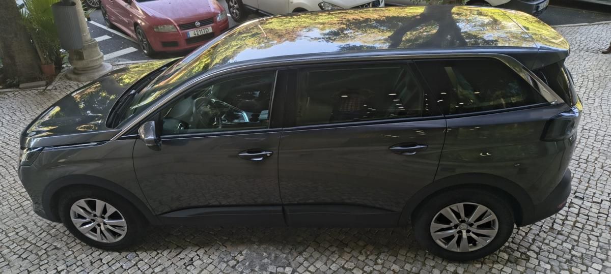 peugeot-5008-2021-diesel-1499cc