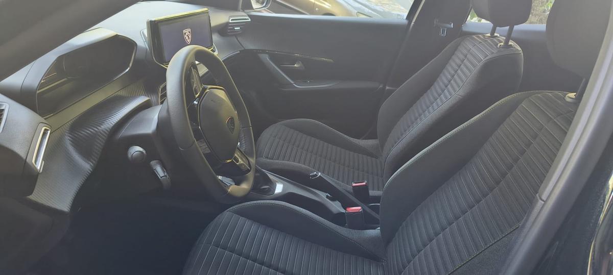 peugeot-2008-2024-gasolina-1199cc