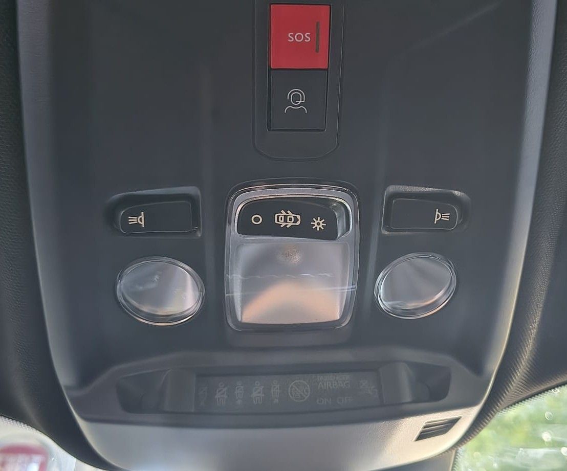peugeot-2008-2024-gasolina-1199cc