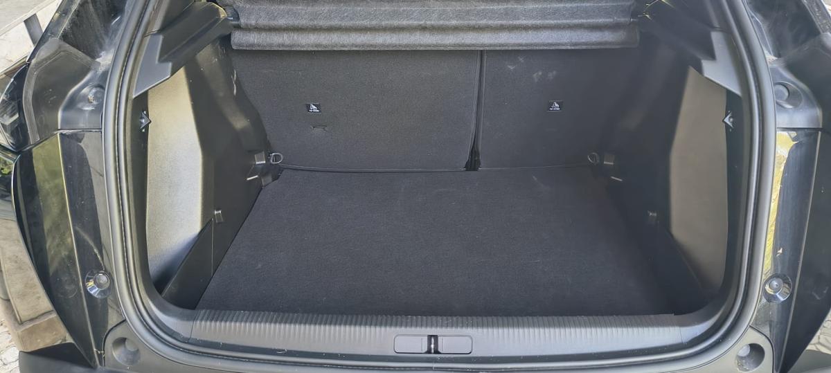 peugeot-2008-2024-gasolina-1199cc
