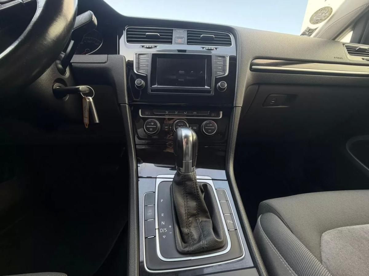 volkswagen-golf-2014-diesel-1598cc
