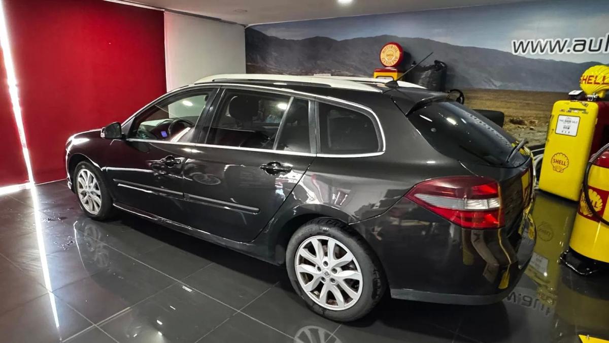 renault-laguna-2010-diesel-1461cc