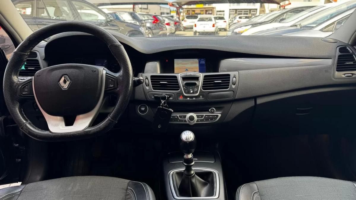 renault-laguna-2010-diesel-1461cc