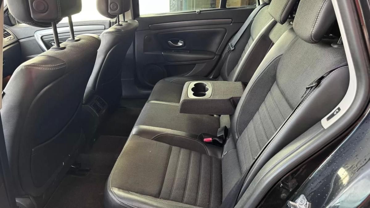 renault-laguna-2010-diesel-1461cc