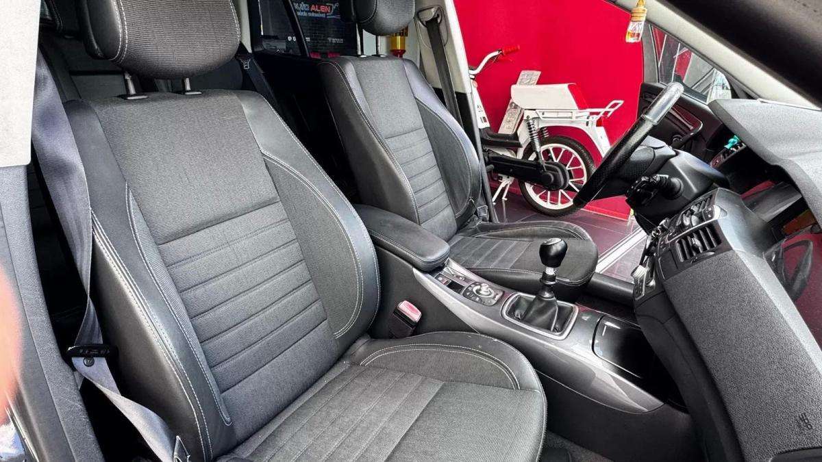 renault-laguna-2010-diesel-1461cc