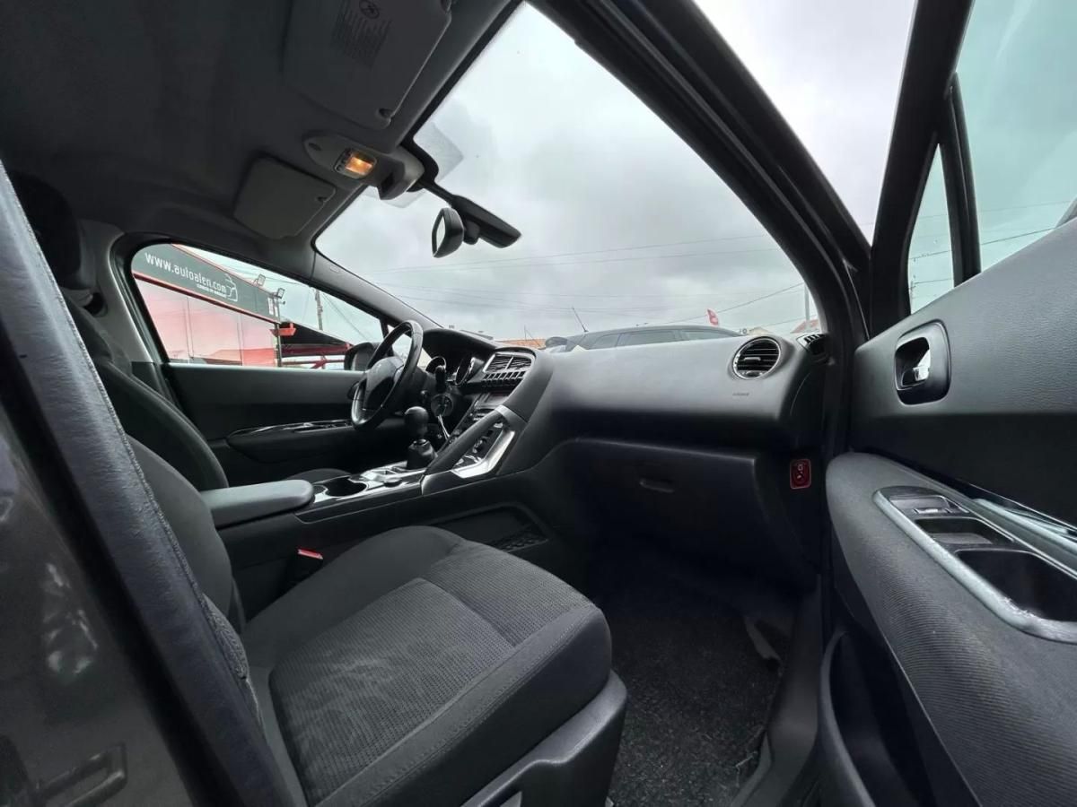 peugeot-3008-2012-diesel-1560cc