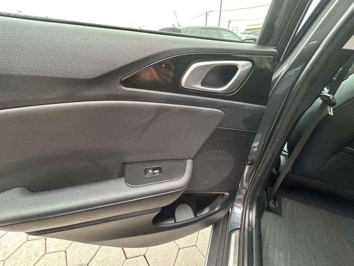 kia-xceed-2020-diesel-1598cc