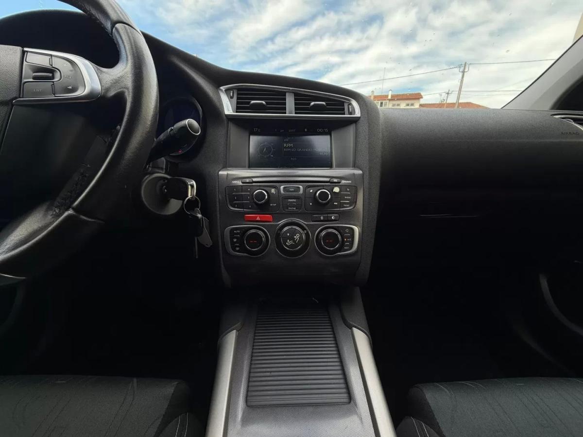 citroen-c4-2015-diesel-1560cc