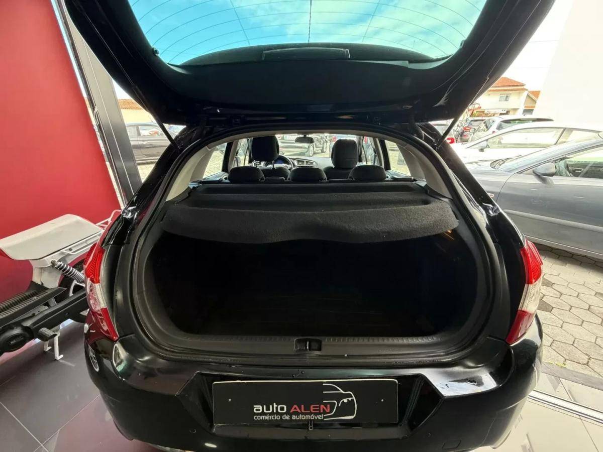 citroen-c4-2015-diesel-1560cc