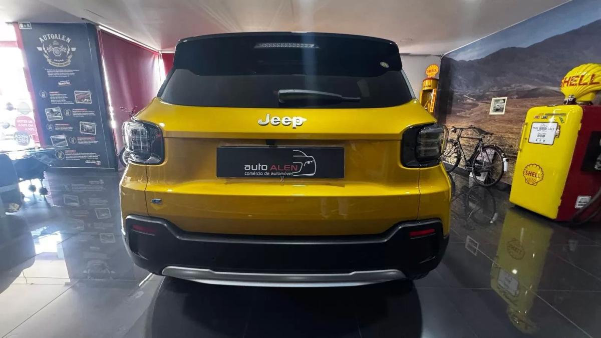 jeep-avenger-2023-eletrico-200cc