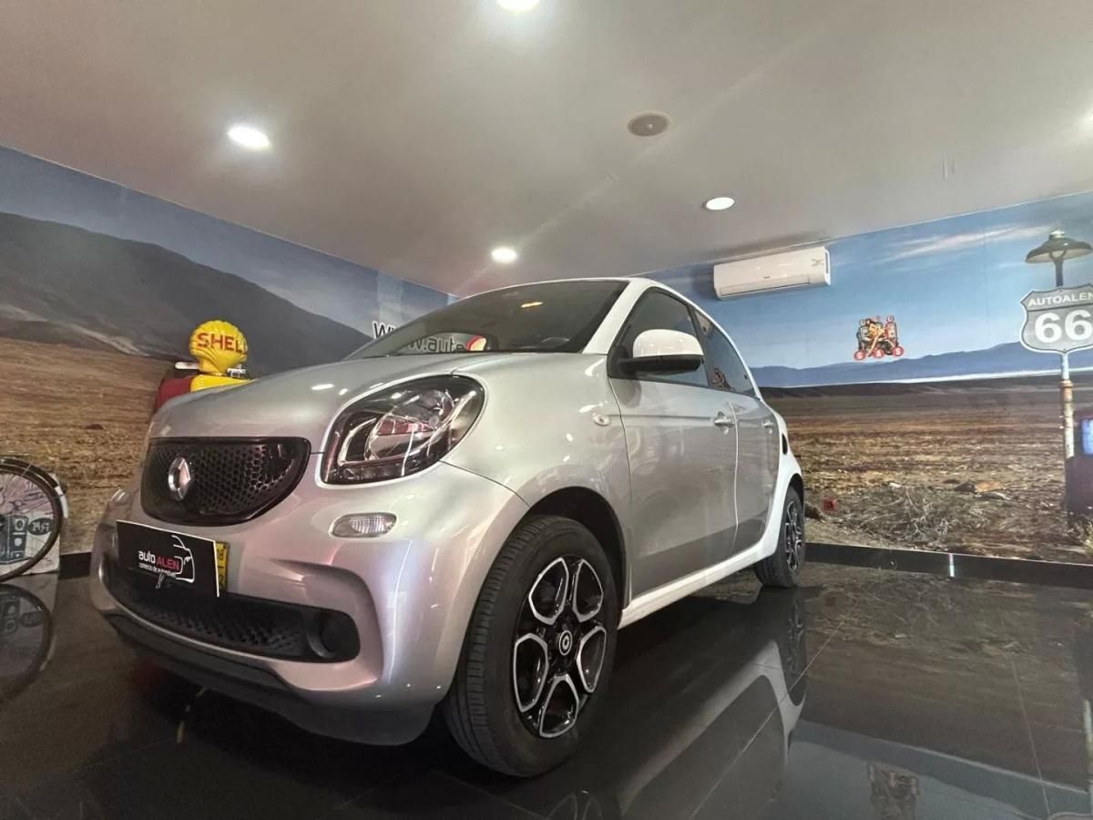 smart-forfour-2018-gasolina-898cc