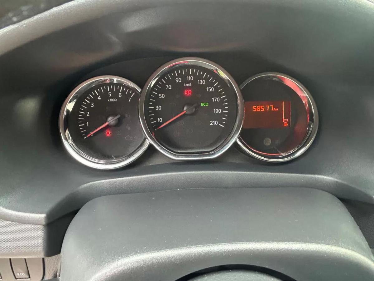 dacia-sandero-2015-gasolina-898cc