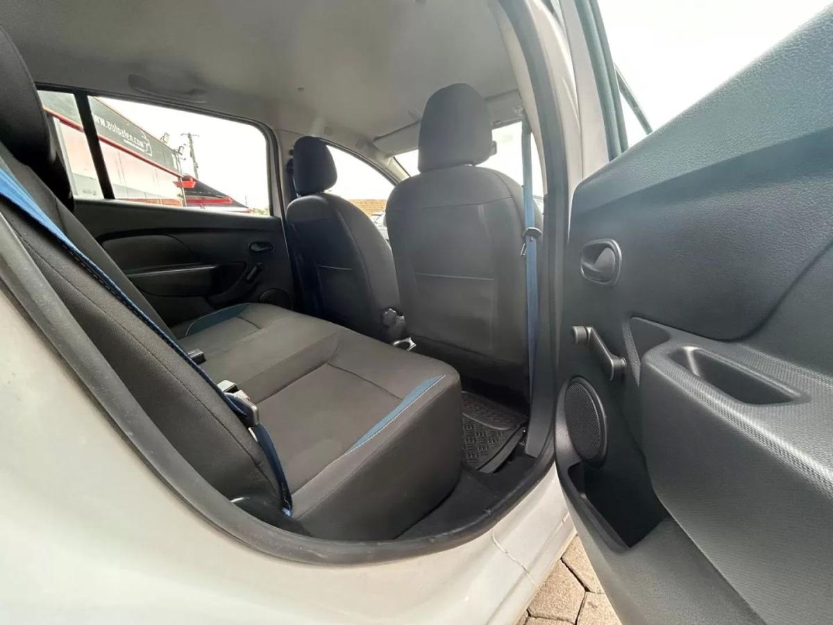 dacia-sandero-2015-gasolina-898cc