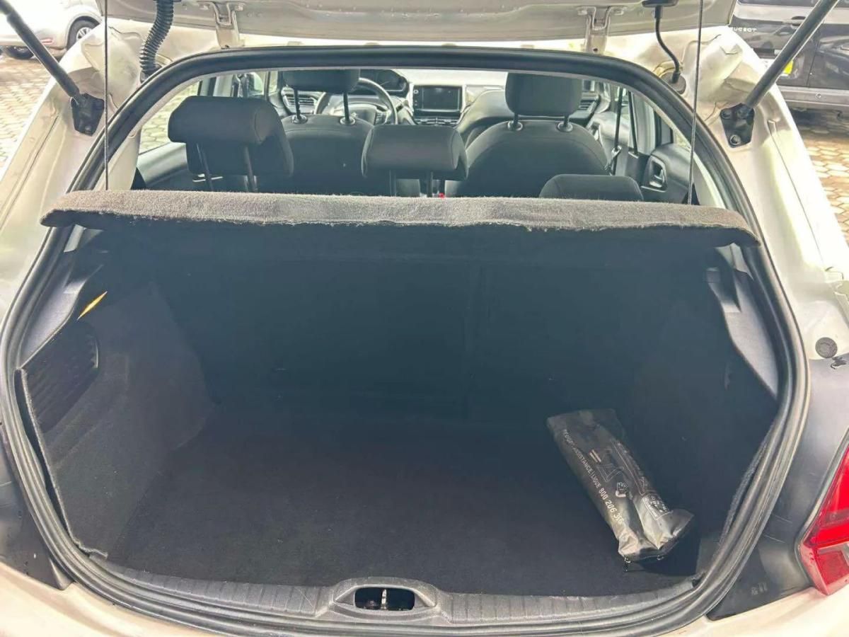peugeot-208-2018-diesel-1560cc