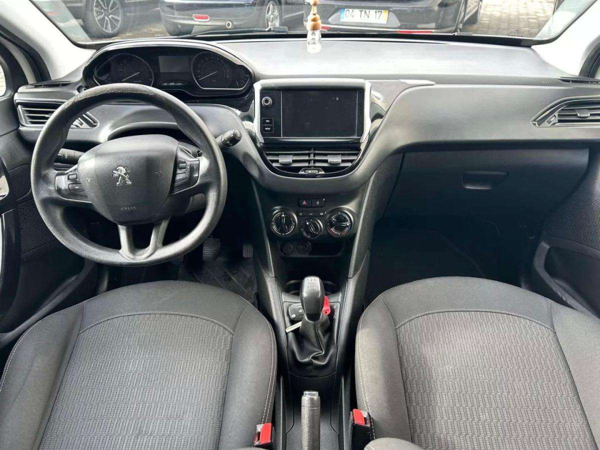 peugeot-208-2018-diesel-1560cc