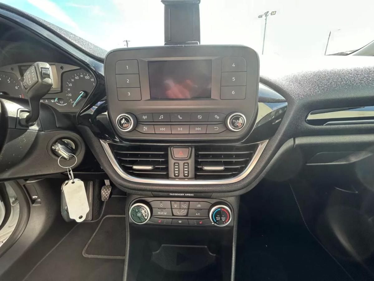 ford-fiesta-2018-gasolina-1084cc