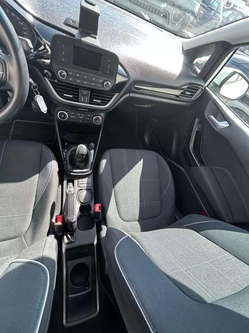 ford-fiesta-2018-gasolina-1084cc