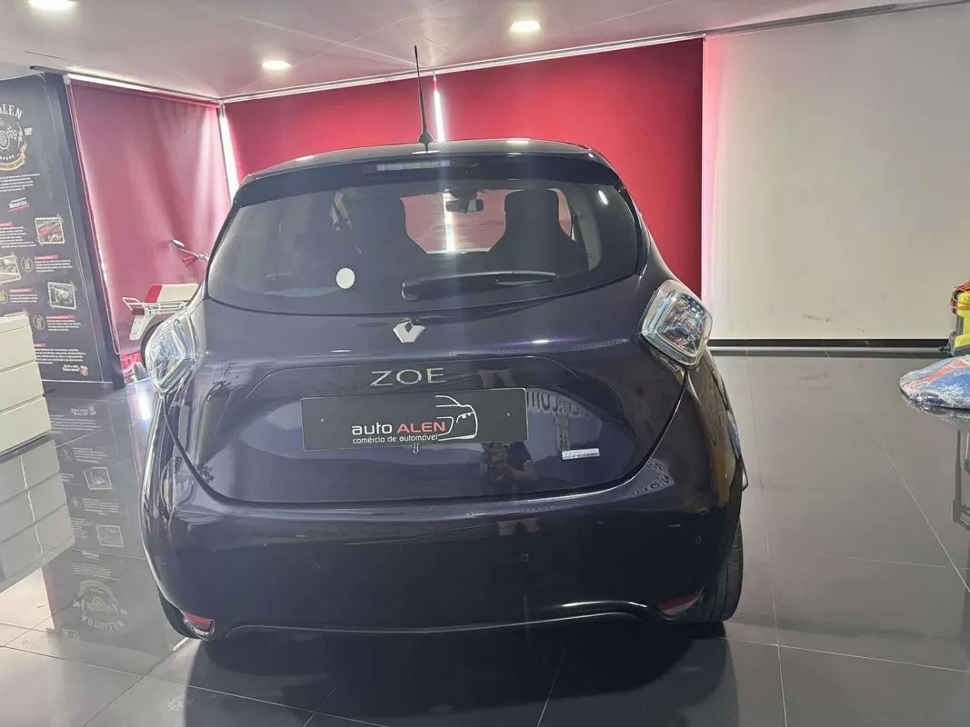 renault-zoe-2018-eletrico-200cc