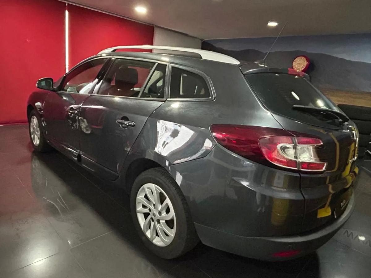 renault-megane-sport-tourer-2014-diesel-1461cc