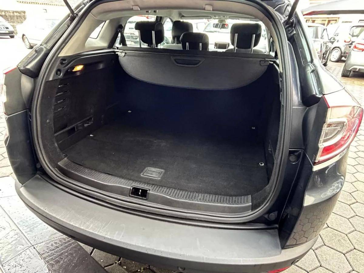 renault-megane-sport-tourer-2014-diesel-1461cc