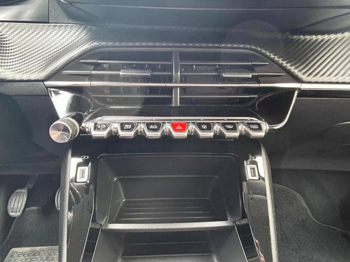 peugeot-2008-2019-diesel-1499cc