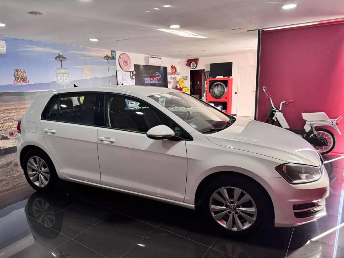 volkswagen-golf-2016-diesel-1598cc