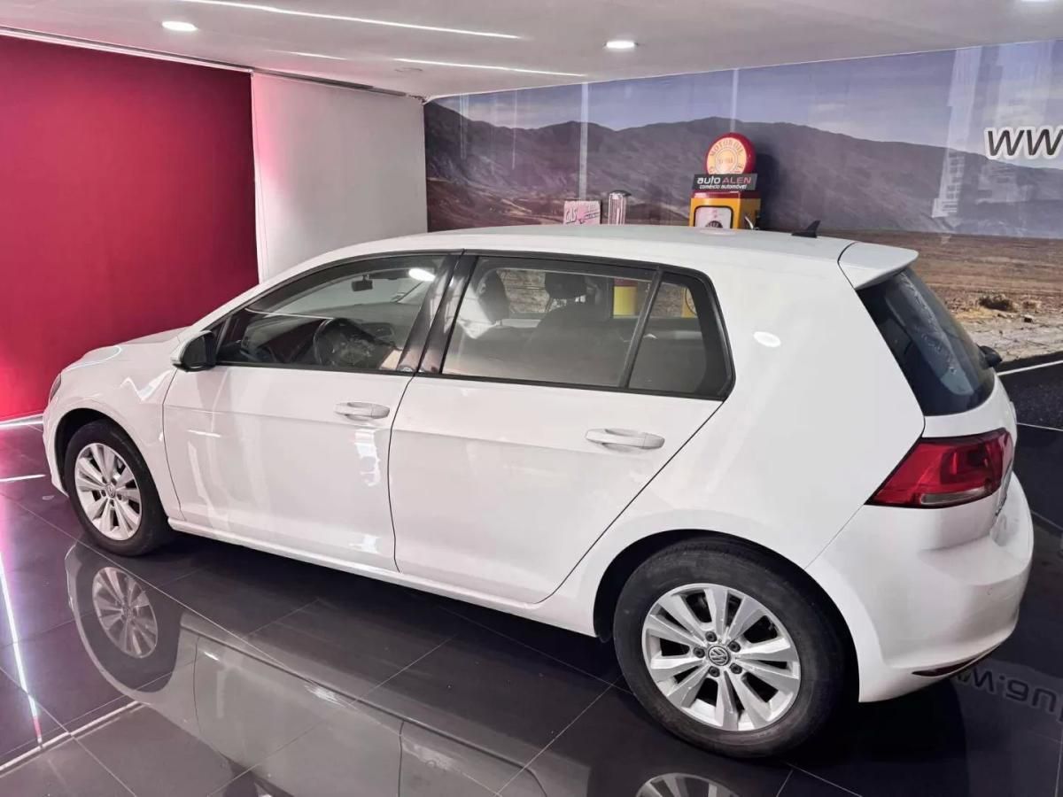 volkswagen-golf-2016-diesel-1598cc