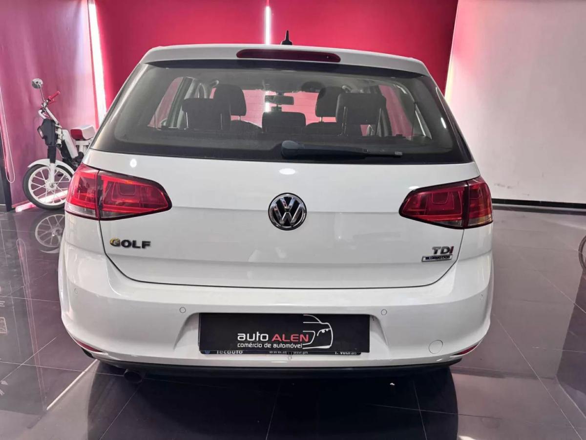 volkswagen-golf-2016-diesel-1598cc