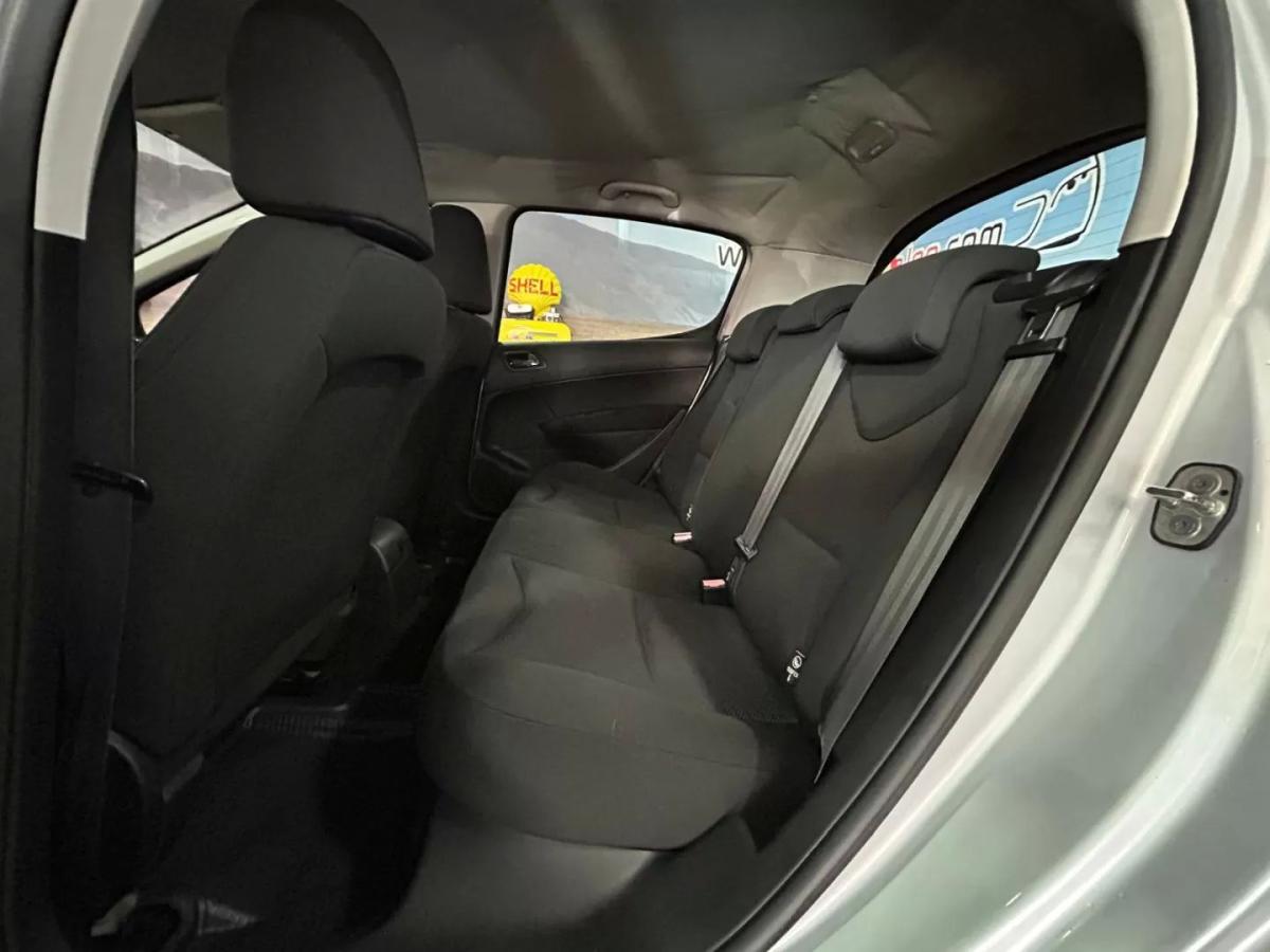 peugeot-308-2011-gasolina-1397cc