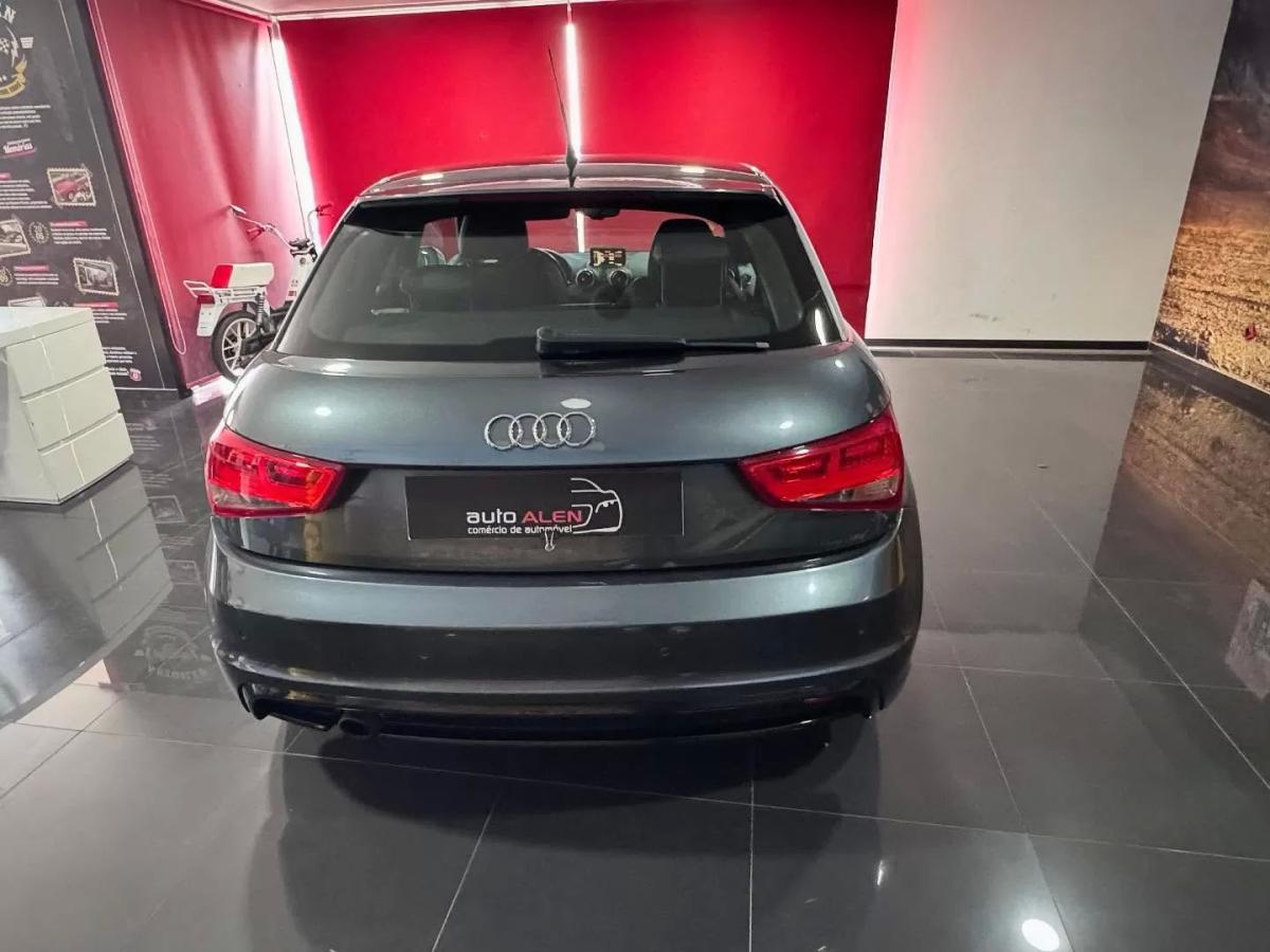 audi-a1-sportback-2012-diesel-1598cc