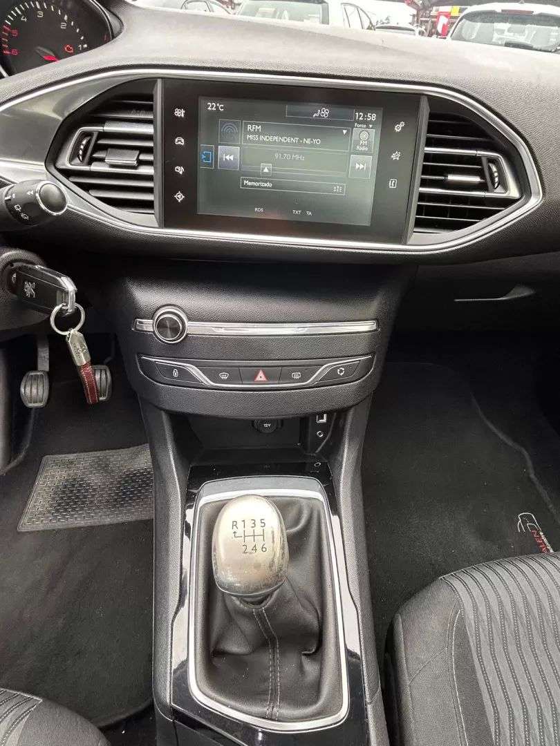 peugeot-308-2015-diesel-1560cc