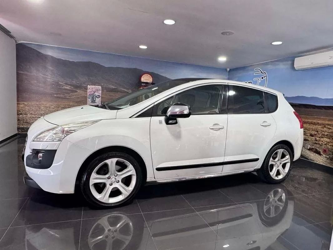 peugeot-3008-2012-hibrido-a-diesel-1997cc