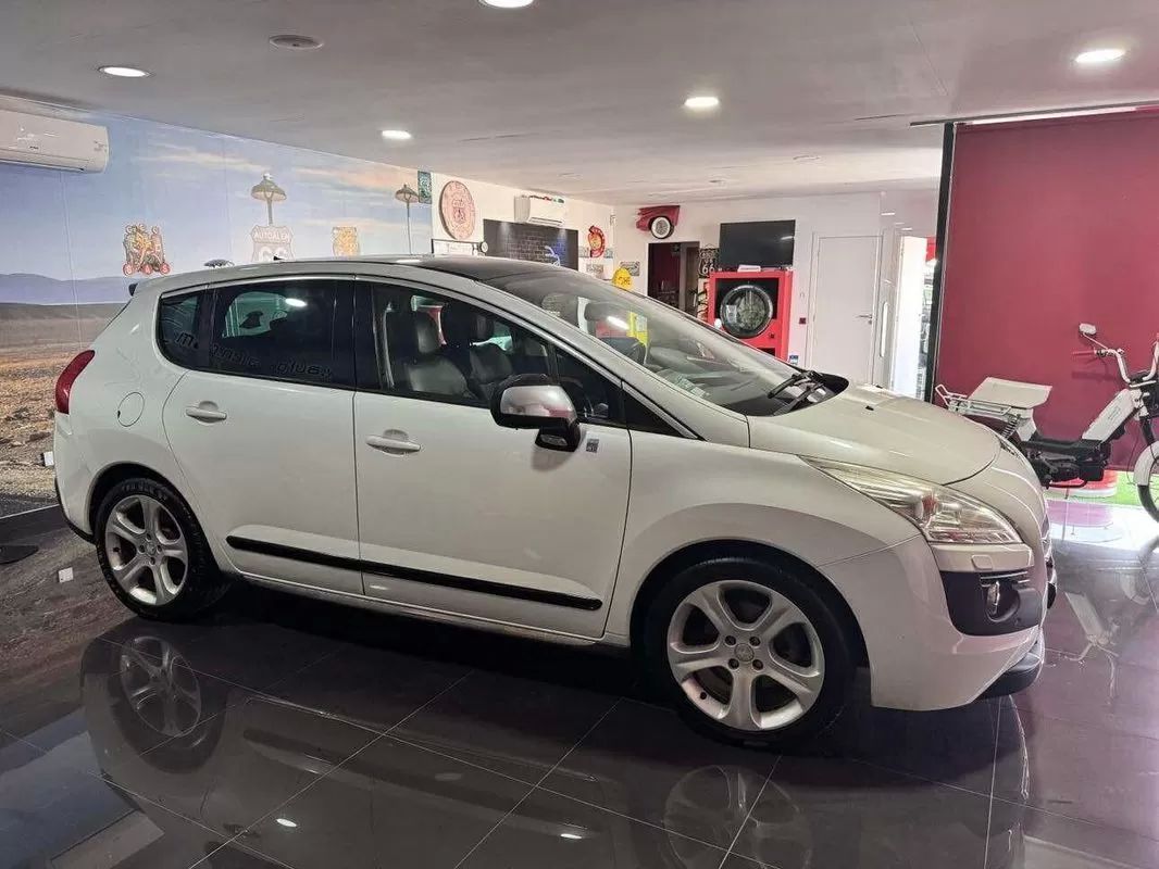 peugeot-3008-2012-hibrido-a-diesel-1997cc