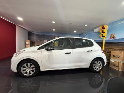 peugeot-208-2014-gasolina-999cc