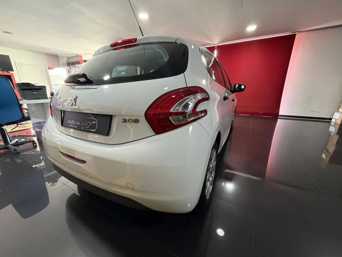 peugeot-208-2014-gasolina-999cc