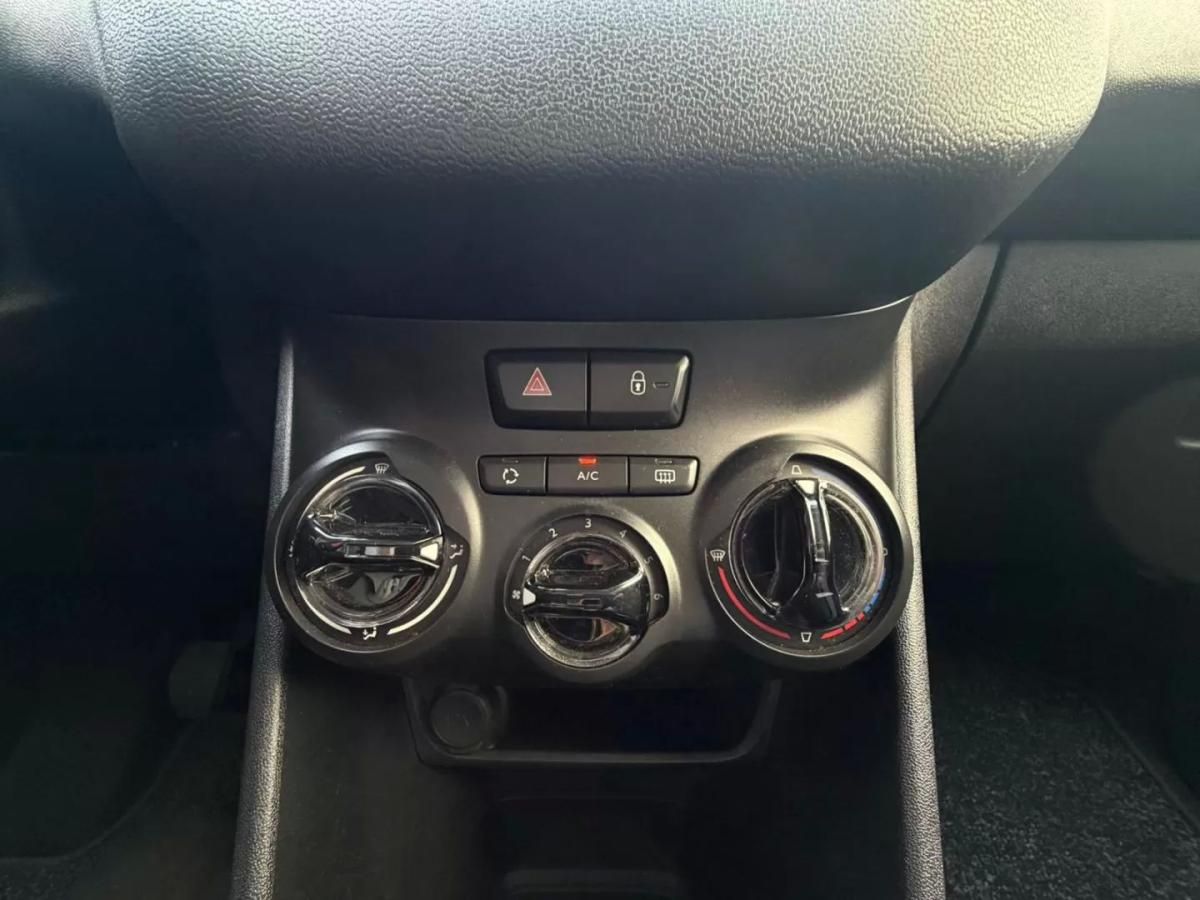 peugeot-208-2014-gasolina-999cc