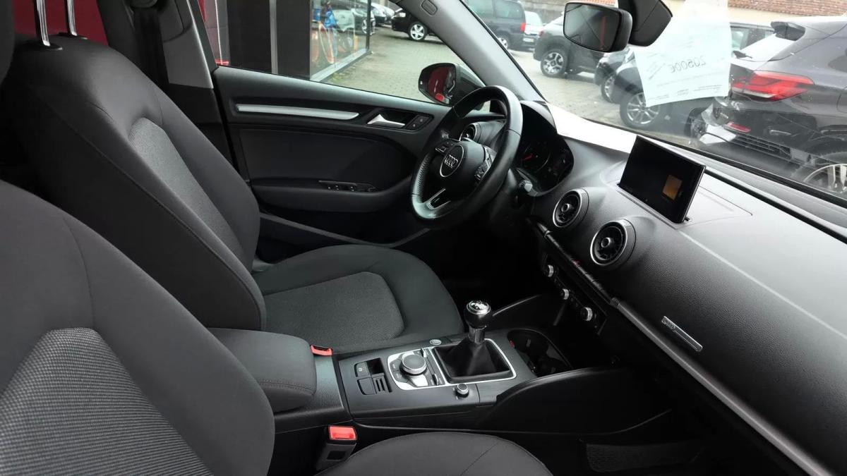 audi-a3-limousine-2017-diesel-1598cc