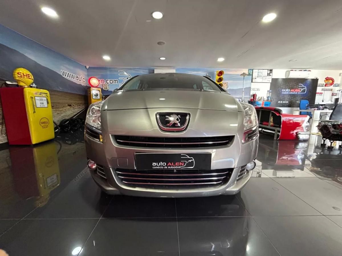 peugeot-5008-2010-diesel-1560cc